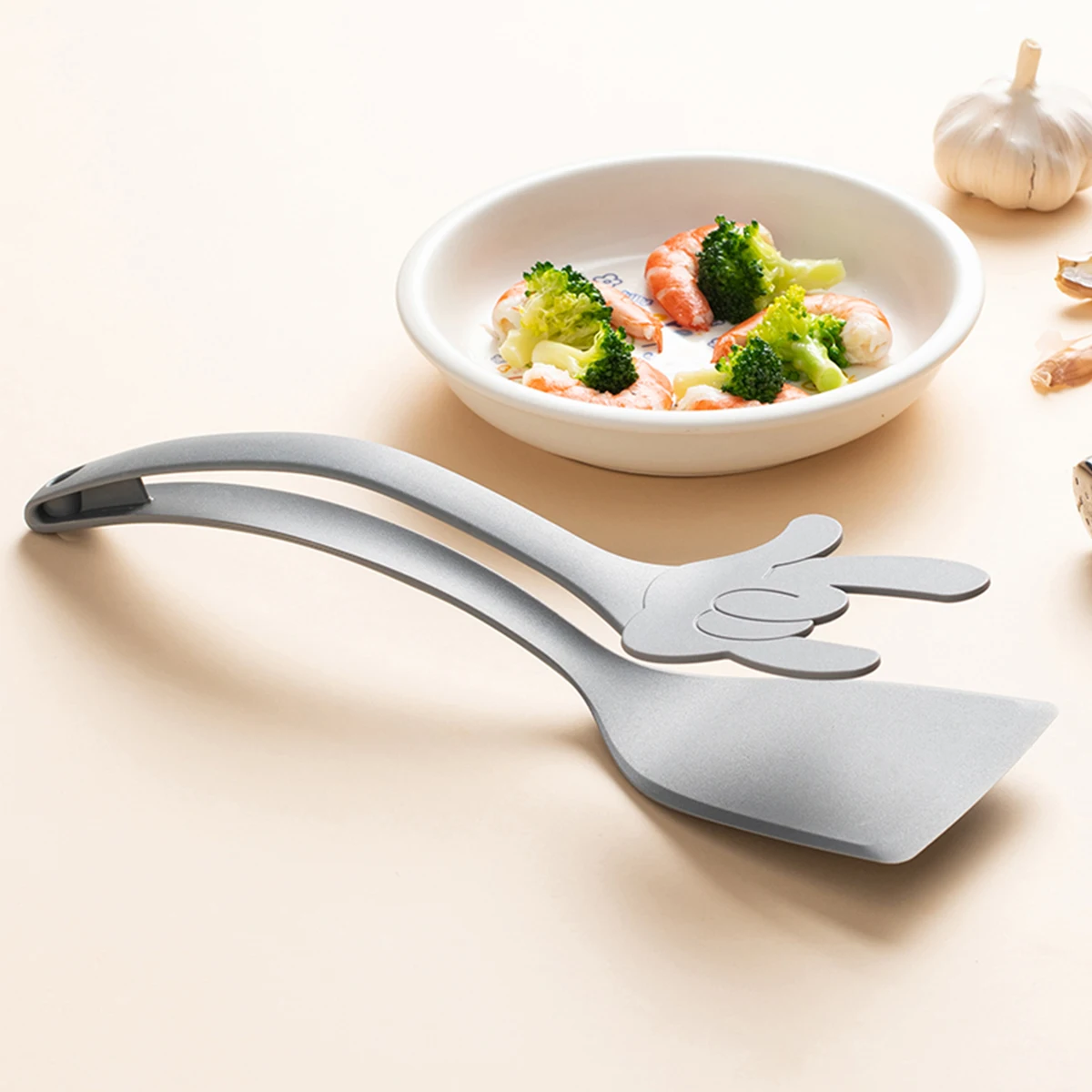 Hi Tech Kitchen Accessories - ملقط مجرفة من السيليكون ، ملقط