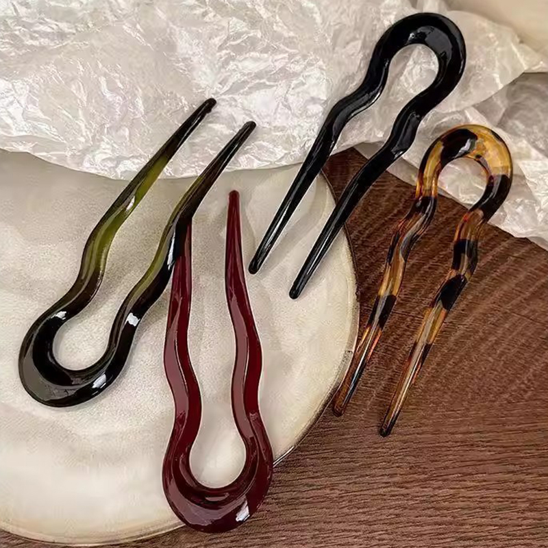دبوس شعر أنيق من الأكريليك على - مراجعة Tech Accessories Women وسعره